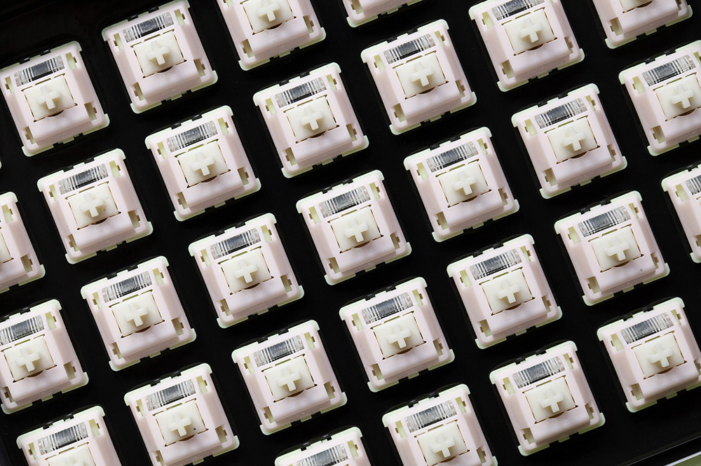 MMD Vivian Switch V2 RGB SMD L - đánh giá và giá Gaming Keyboard Mini Mechanical